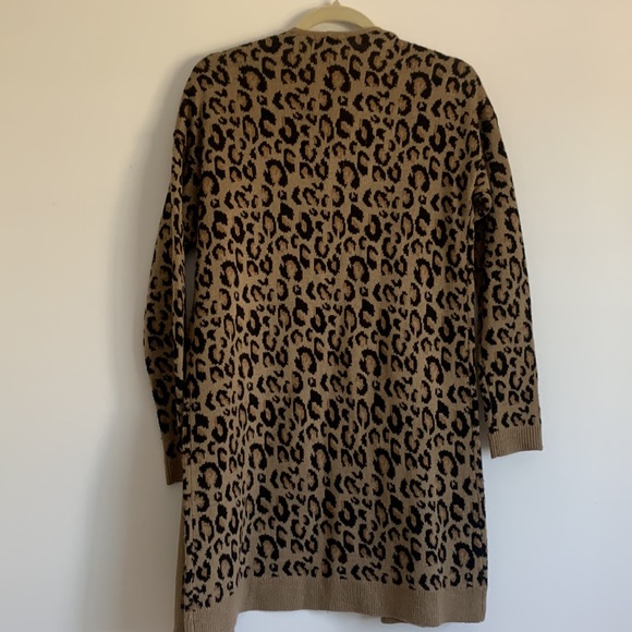 Leopard Print mid length Cardigan - Picture 3 of 3